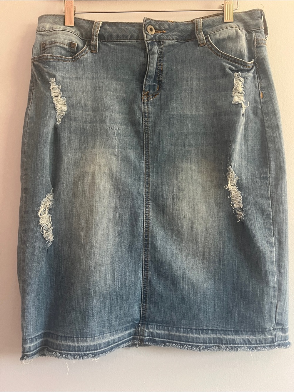 !it jeans Light Blue Distressed Denim Pencil Skirt